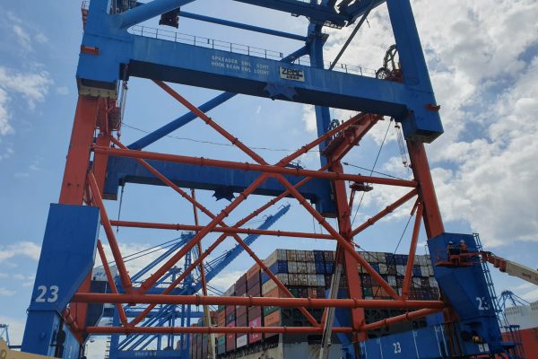 Lifting Frame